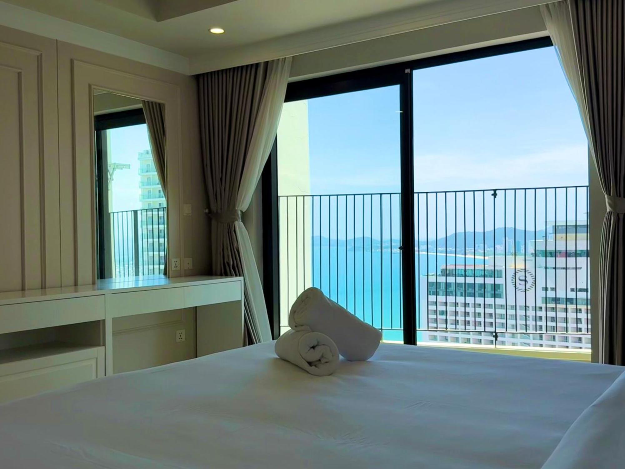 Gold Coast Nha Trang Luxury Apartment - Ocean View ภายนอก รูปภาพ